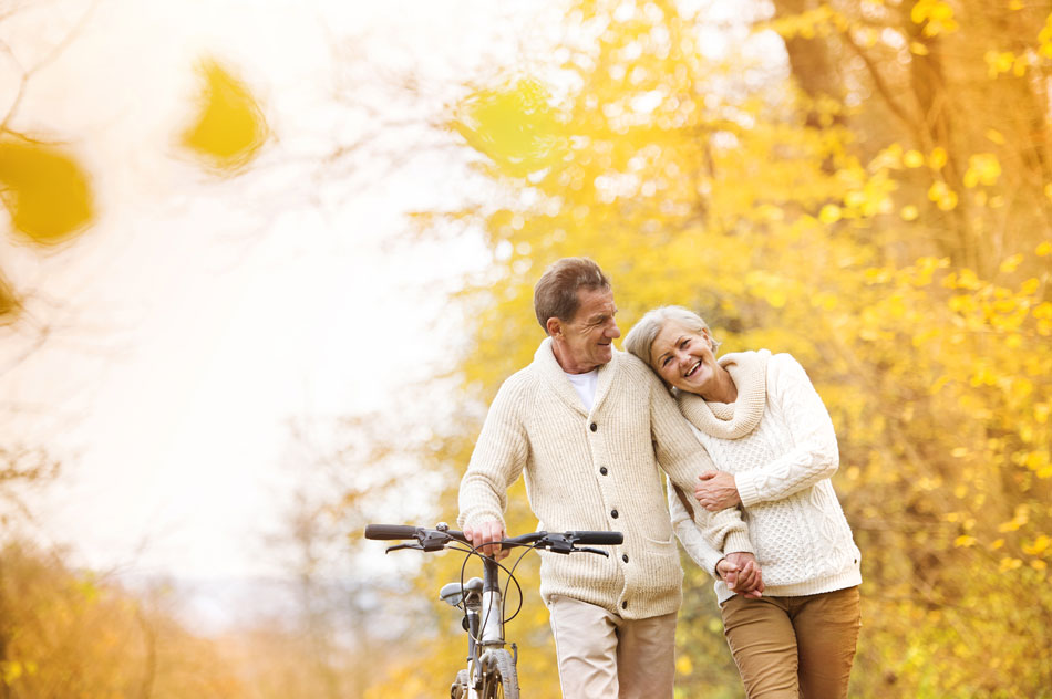 Senior-Couple-Having-Fun-Together